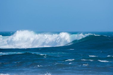 Namibya 'daki Luderitz yakınlarında Atlantik Okyanusu kıyısı