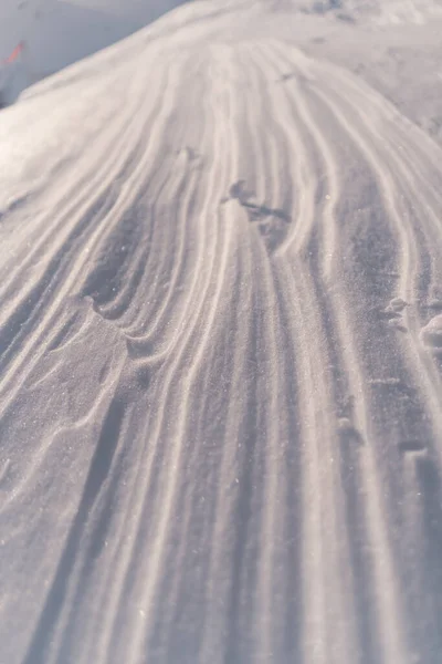 Снежный Склон Идеальная Погода Поездки Горы Пеших Прогулок Катания Лыжах — стоковое фото