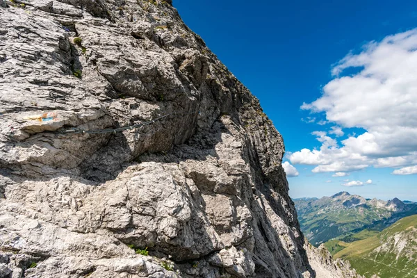 Atemberaubende Wanderung Durch Wunderschöne Berglandschaft Zur Braunarlspitze Von Schroecken Vorarlberg — Stockfoto