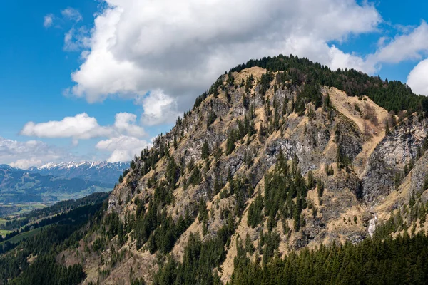 Όμορφη Άνοιξη Ορεινή Πεζοπορία Από Oberjoch Στο Spieser Και Hirschberg — Φωτογραφία Αρχείου