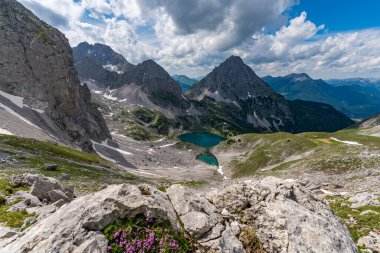 Ehrwald 'daki panoramik dağ turu Tajatorl üzerinden Drachensee' ye, Coburger Hut ve Seebensee Tiroler Zugspitz Arena 'da
