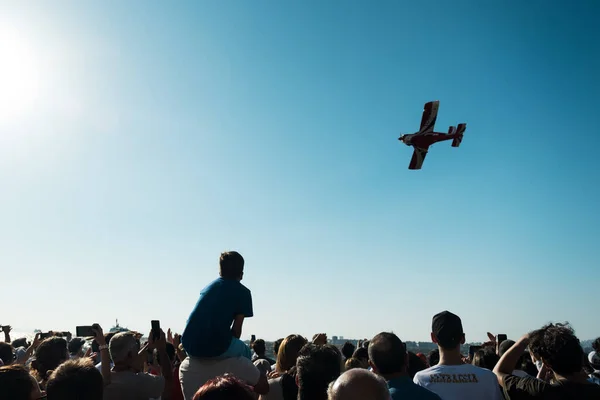 Izmir Turkije September 2022 Acrobatiek Piloot Demonstreert Lucht Vrijheidsdag Van — Stockfoto