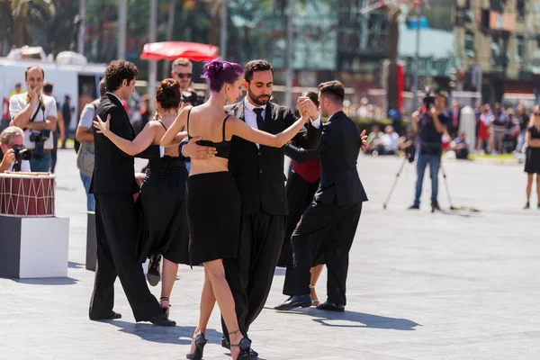 Izmir Turcja Września 2022 Grupa Taneczna Izmir Waltz Wykonująca Taniec — Zdjęcie stockowe