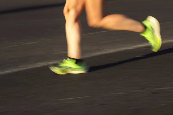 Izmir Turecko Září 2022 Detailní Záběr Nohy Závodníků Běžících Půlmaratonu — Stock fotografie