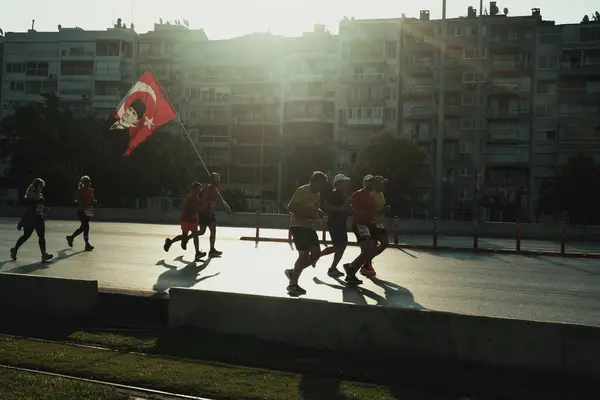 Izmir Turkey September 2023 Runners Become Silhouettes Bright Sunlight Asphalt — Stock Photo, Image
