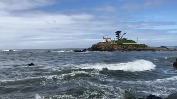 Landschaftlich Reizvoller Und Historischer Battery Point Leuchtturm Auf Seiner Kleinen — Stockvideo