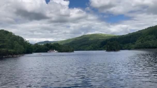 Bela Água Calma Loch Katrine Parque Nacional Trossachs Com Histórica — Vídeo de Stock