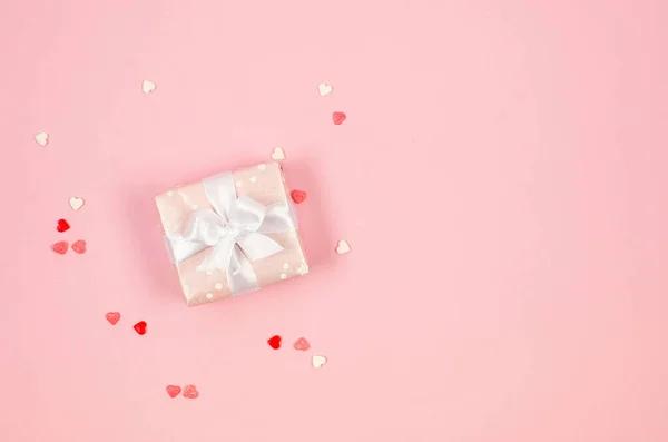 Gift Box Red Sugar Hearts Pink Background Concept Valentine Day — Fotografia de Stock