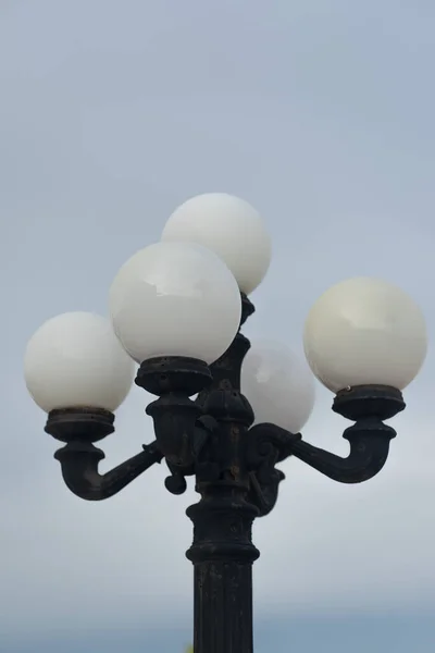 Detailní Záběr Dobře Zachovalé Pouliční Lampy — Stock fotografie