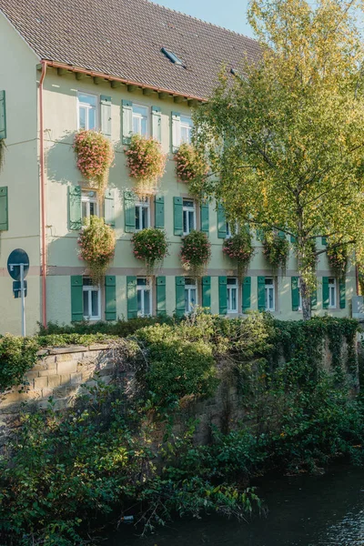Gamla Tyska Stadshuset Gamla Stan Full Färgglada Och Välbevarade Byggnader — Stockfoto