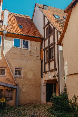 Eski ulusal Alman kasaba evi. Old Town renkli ve iyi korunmuş binalarla dolu. Baden-Wurttemberg, Almanya 'nın güneybatısında bulunan bir eyalettir. Kara Orman, bilinen adıyla