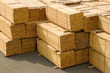 Tahta tahtalar nakliye için hazır.