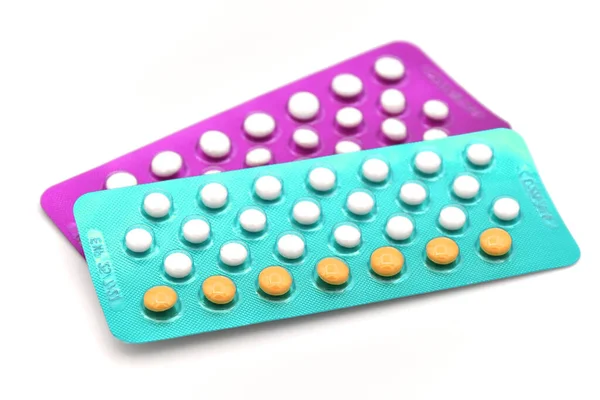 Pílula Contraceptiva Oral Colorida Tiras Isoladas Fundo Branco Imagens Royalty-Free
