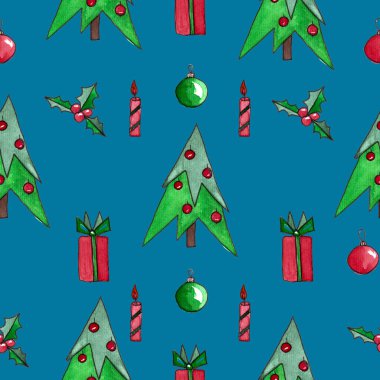 Kusursuz el yapımı suluboya Noel ağacı çizimi hediyeler, mumlar, kutsal meyveler ve takılar. Mavi arka planda kırmızı ampullü ateşler