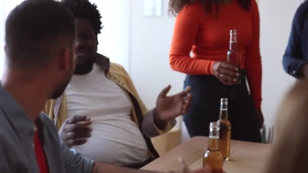Multiracial Friends Meeting Drinking Beer Talking — Stock Video
