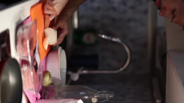 Man Hand Cutting Onion Kitchen — Stock Video