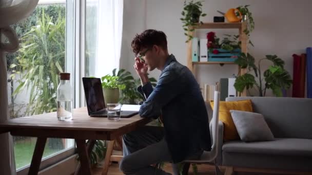 Deep Thought Young Professional Tackles Tasks His Laptop Tranquil Ambiance — Stock Video