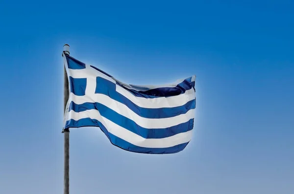 ギリシャの旗波 白い背景に隔離された — ストック写真