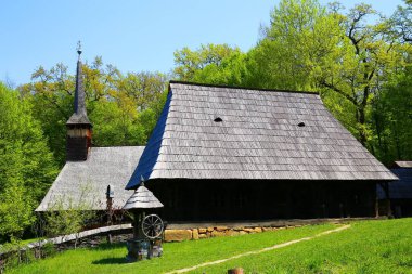 Romanya 'nın kırsalında güzel bir kır evi