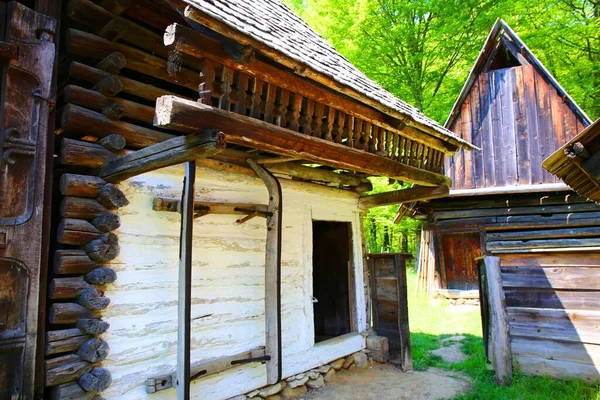 Beautiful rustic house in the countryside of Romania