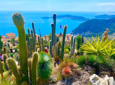 Eze köyündeki kaktüs bahçesi.