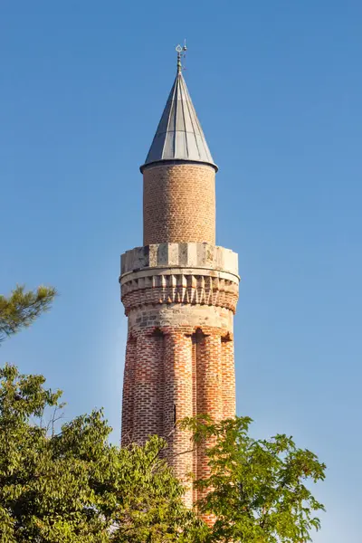 Moschee Einzigartigen Anatolischen Seldschukischen Stil Das Geriffelte Minarett Unterscheidet Sich Stockbild