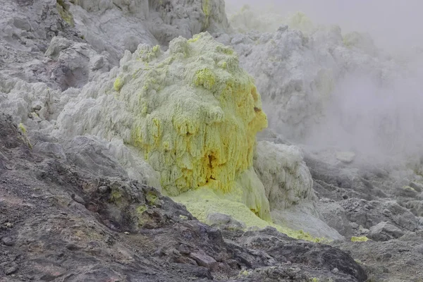 Шматочки Сульфуру Активному Вулканічному Полі Йозану Національний Парк Акан Хоккайдо — стокове фото
