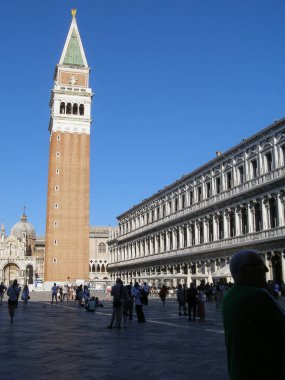 VENICE, İtalya - 05 Eylül 2023: Piazza San Marco çeviri St Mark Meydanı