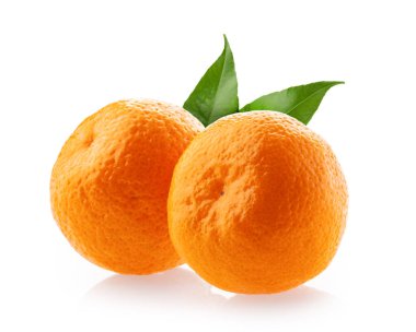 mandalina izole kırpma yolu ile beyaz arka plan üzerinde