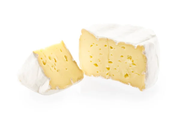 Queijo Brie Isolado Fundo Branco Com Trajeto Aperto Sem Sombra — Fotografia de Stock
