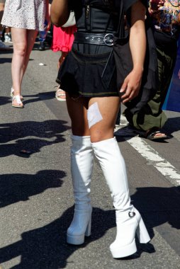 MILANO PRIDE HAZİRAN 2025 Geçit töreni Milan 'ın merkezindeki caddeleri takip edecek ve sonunda müzik, konuşmalar ve halka açık bir kutlama olacak..