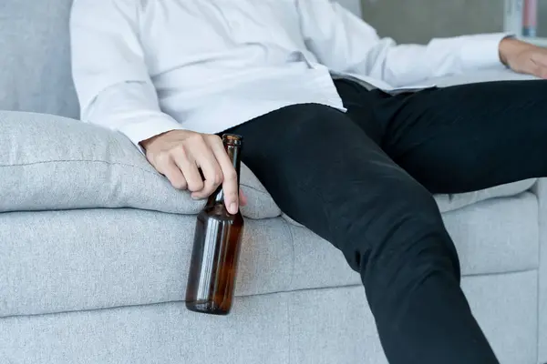 Depressed Young Business Man Addicted Feeling Bad Drinking Whiskey Alone — Stock Photo, Image