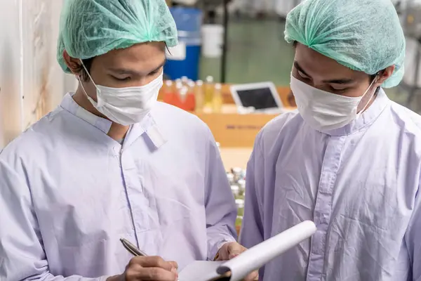 quality supervisor food or beverages technician inspection about quality control food or beverages before send product to the customer. Production leader recheck ingredient and productivity.