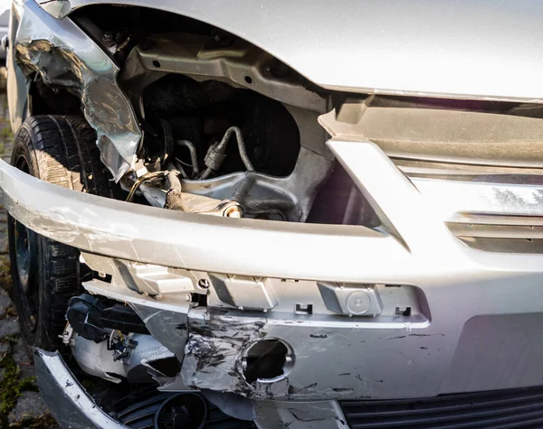Auto Nach Unfall Frontal Erfasst — Stockfoto