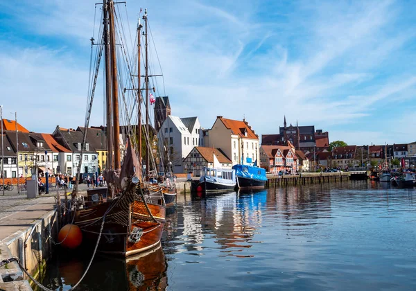 Antigo Porto Wismar Mecklemburgo Pomerânia Ocidental Mar Báltico — Fotografia de Stock