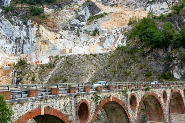 Старый Каменный Мост Ponte Vara Carrara Italy — стоковое фото