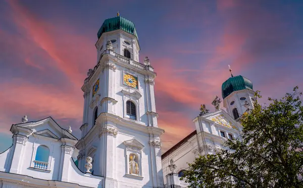 Catedral Santo Estêvão Passau Baviera Alemanha Fotos De Bancos De Imagens