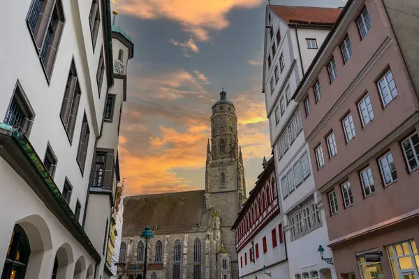 Старе Містечко Нордлінген Баварії Німеччина Напів Підручними Будинками Церквою Стокове Фото