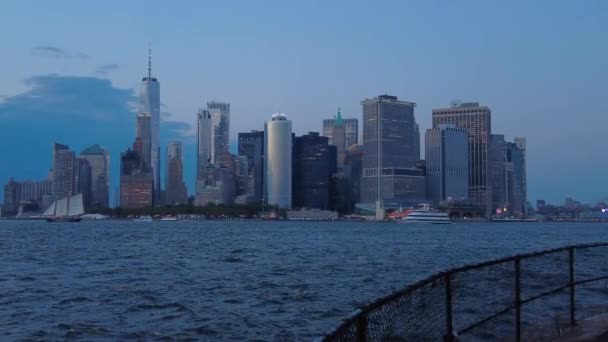 Najgęściej Zaludnione Geograficznie Najmniejsze Pięciu Dzielnic Nowego Jorku Wieżowce Manhattanie — Wideo stockowe