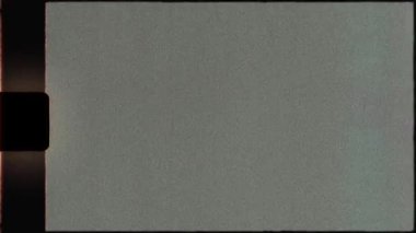 Flicker, Scratches ve Reel Dokularıyla Analog Super 8 Film Grain Overlay. Yüksek kalite 4k görüntü