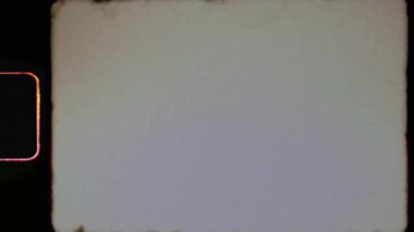 Grain, Sprocket ve Selüloid Estetik içeren 8 mm 'lik Posta Kutusu Film Çerçevesi. Yüksek kalite 4k görüntü