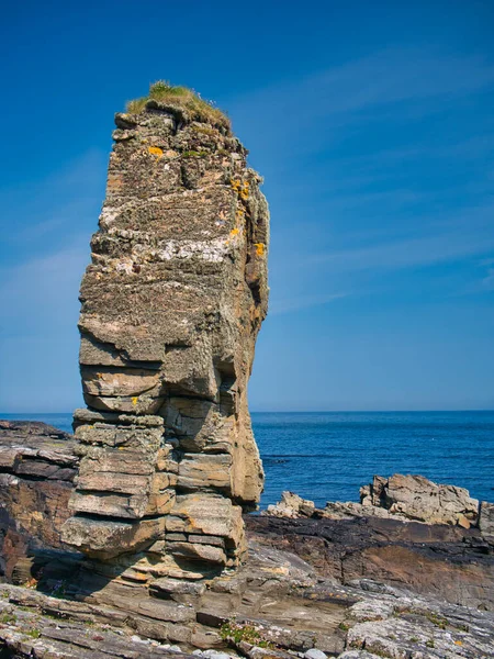 Una Pila Rocas Costeras Cerca Knockaird Costa Norte Isla Lewis — Foto de Stock