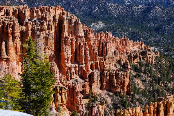 Formaciones Rocosas Hoodoos Parque Nacional Bryce Canyon Utah Durante Primavera —  Fotos de Stock