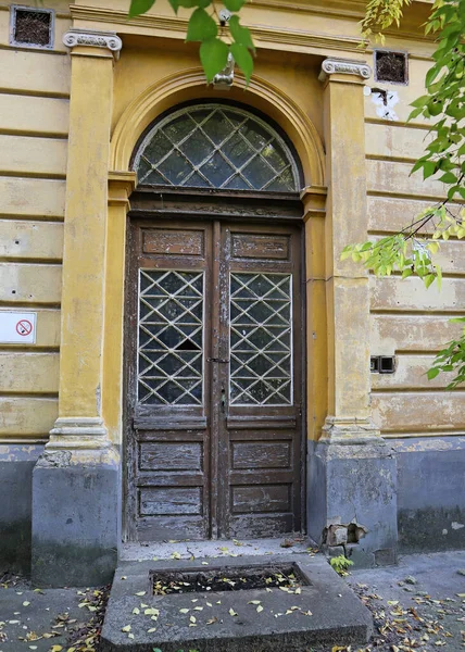 Edifício Arruinado Antiga Base Exército Debrecen — Fotografia de Stock