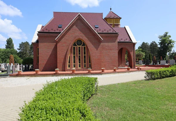 Kapelle Auf Dem Öffentlichen Friedhof — Stockfoto