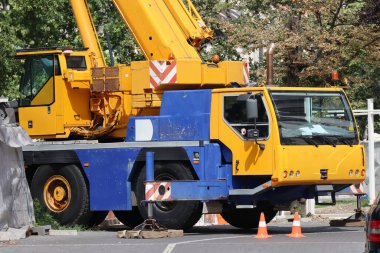 Vinç aracının kokpiti