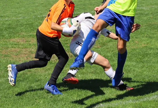 Δράση Στον Παιδικό Ποδοσφαιρικό Αγώνα — Φωτογραφία Αρχείου