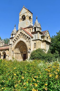Budapeşte 'deki eski kilise, Macaristan