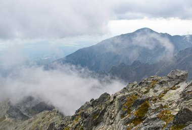 Slovakya 'daki Tatra dağı sonbahar zamanı