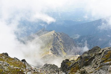 Slovakya 'daki Tatra dağı sonbahar zamanı